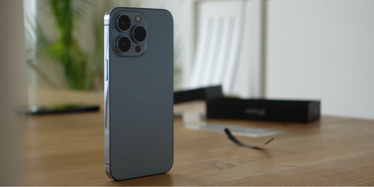 How Do I Choose the Right Smartphone for My Needs?